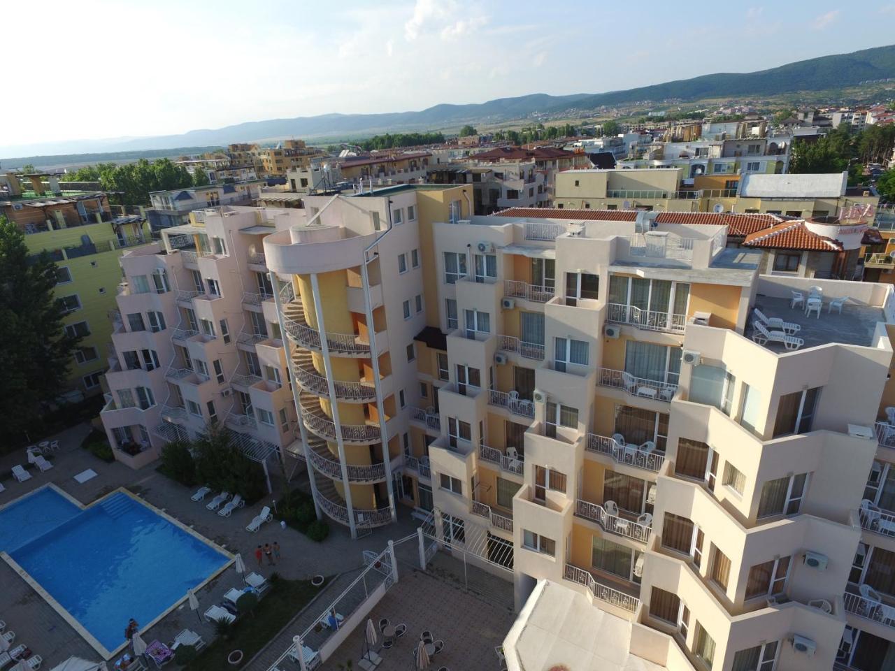 Vanilla Garden Apartments Slantschew brjag Exterior foto