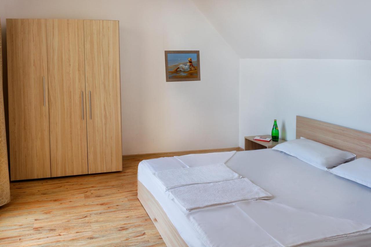 Vanilla Garden Apartments Slantschew brjag Zimmer foto