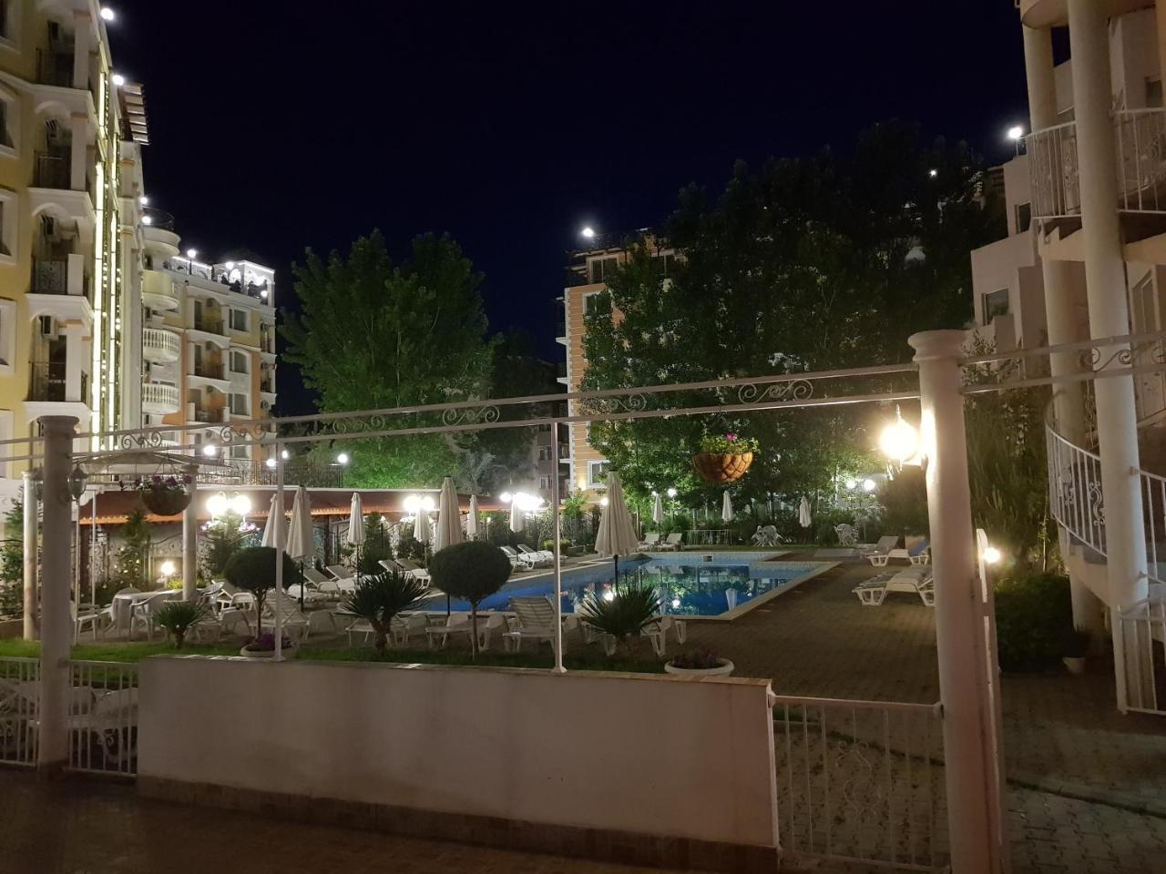 Vanilla Garden Apartments Slantschew brjag Exterior foto